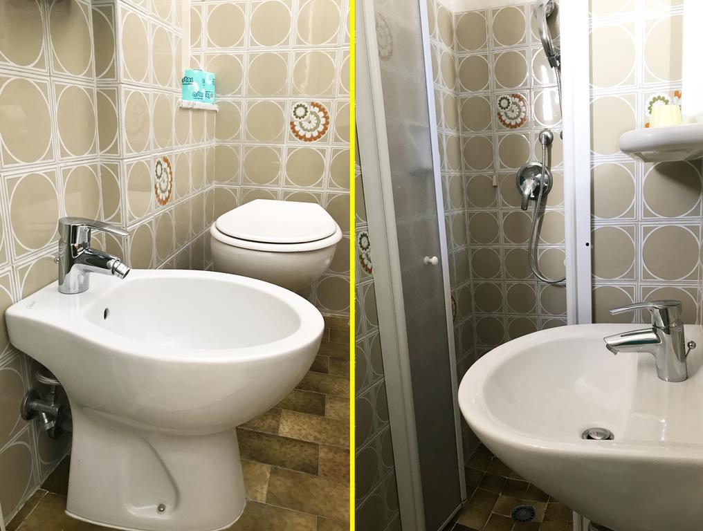 Hotel Vienna 西尼加利亚 外观 照片